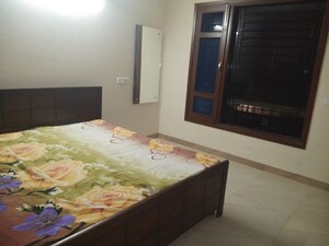 Bedroom in 3 BHK Apartment at Sector 20 – for Rent