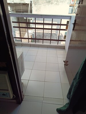 Balcony in 2 BHK Builder Floor at Sushant Lok 2, Sector 57 – for Rent