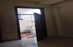Room in 1 BHK Builder Floor at Vasundhara Sector 1 – for Sale