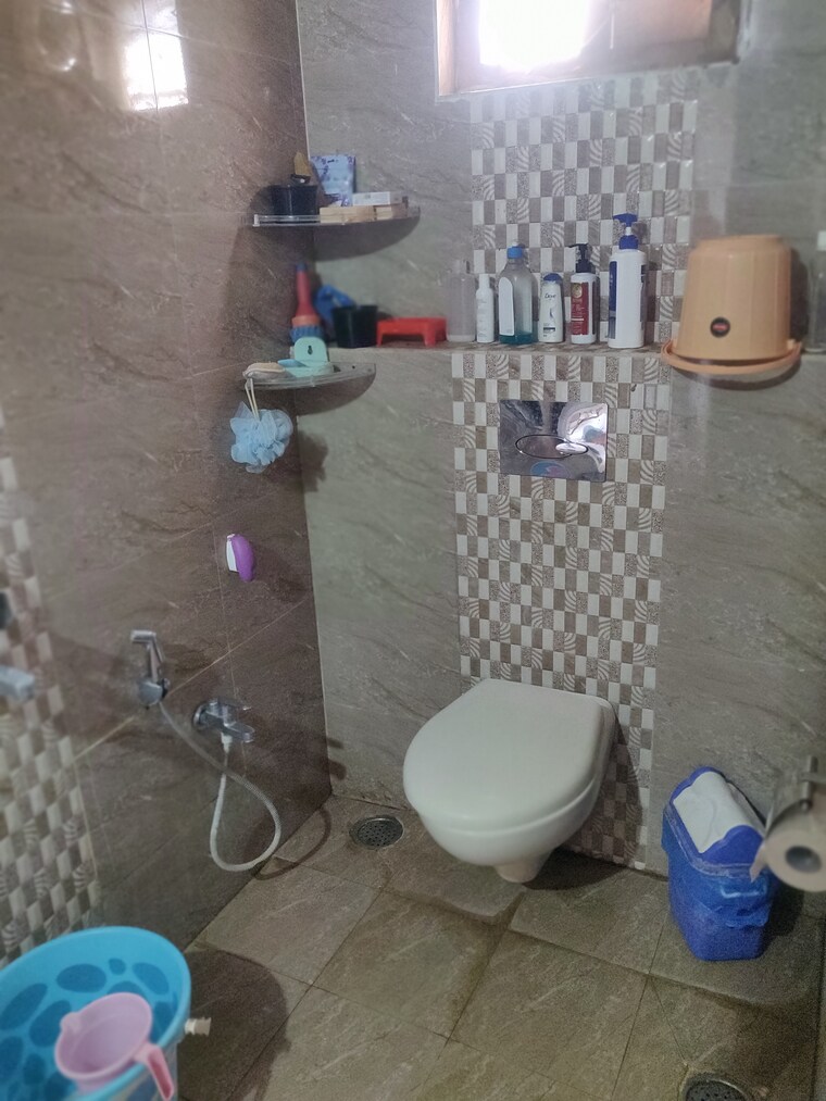 Bathroom, sunrise-valley-attapur 3 Bedroom 1500 Sq.Ft. Apartment In Attapur Hyderabad 9465574