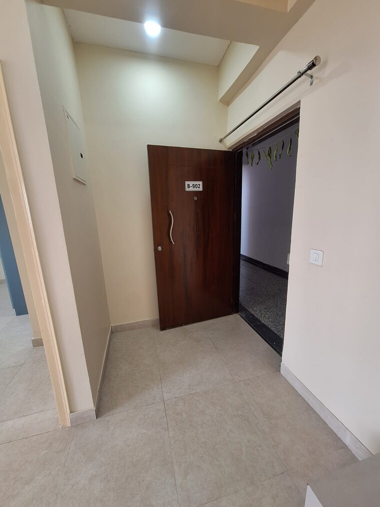 Room, tashee-capital-gateway 3 Bedroom 1990 Sq.Ft. Apartment In Sector 111 Gurgaon 9465598