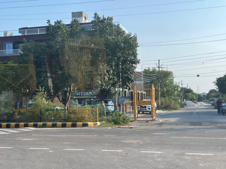 Exterior View, tronica city  150 Sq.Yd. Plot In Tronica City Ghaziabad 9465603