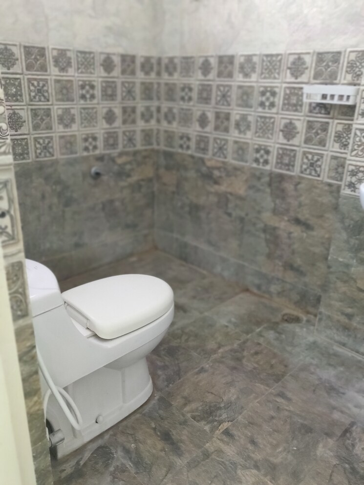 Bathroom, hill-view-banjara-hills 3 Bedroom 1800 Sq.Ft. Independent House In Banjara Hills Hyderabad 9465643