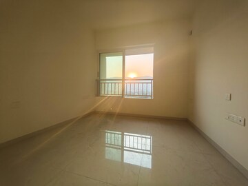 Room in 2 BHK Apartment at Marathon Nexzone Zenith 2, New Panvel – for Sale