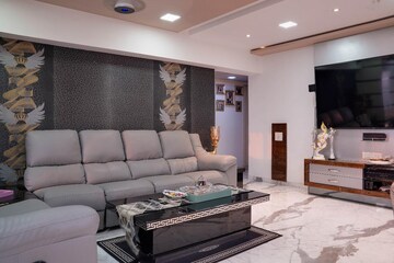 4 BHK Apartment For Sale in Lower Parel