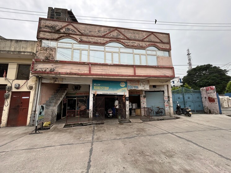 Exterior View, delhi road 6+ Bedroom 1000 Sq.Yd. Villa In Delhi Road Meerut 9465698