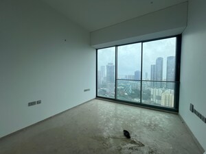 Room in 4 BHK Apartment at Rustomjee Crown, Prabhadevi – for Sale