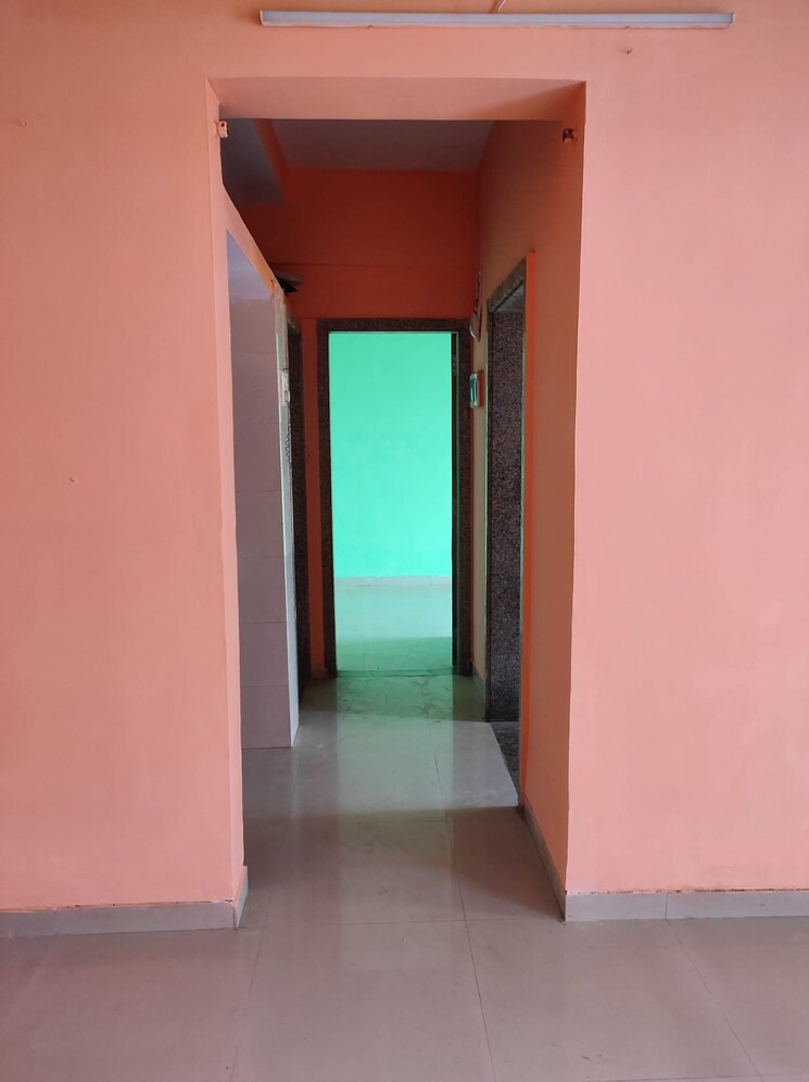 Room, kalyan west 1 Bedroom 750 Sq.Ft. Apartment In Kalyan West Thane 9465728