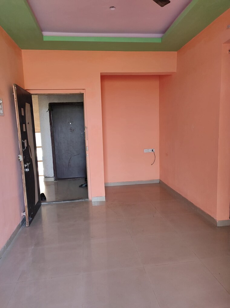 Room, kalyan west 1 Bedroom 750 Sq.Ft. Apartment In Kalyan West Thane 9465728