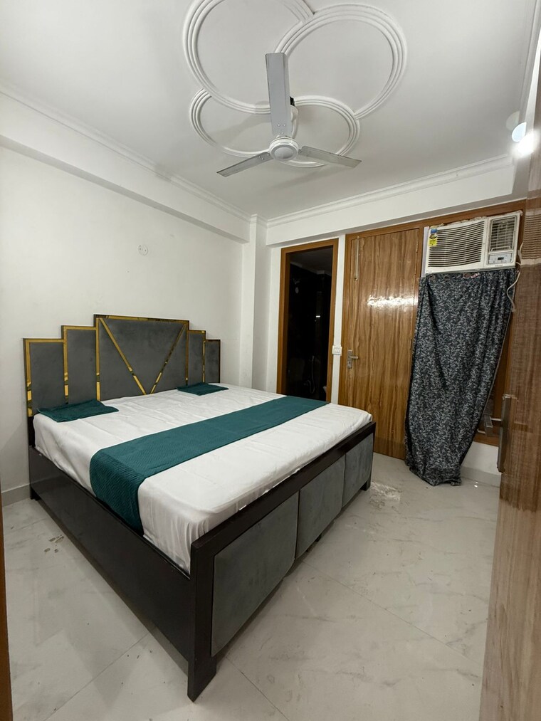 Bedroom, freedom fighters enclave 1 Bedroom 600 Sq.Ft. Builder Floor In Freedom Fighters Enclave Delhi 9465748