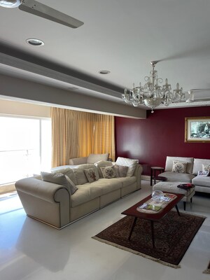 Bedroom in 4 BHK Apartment at Cuffe Castle, Cuffe Parade – for Sale