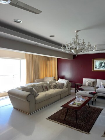 Bedroom in 4 BHK Apartment at Cuffe Castle, Cuffe Parade – for Sale