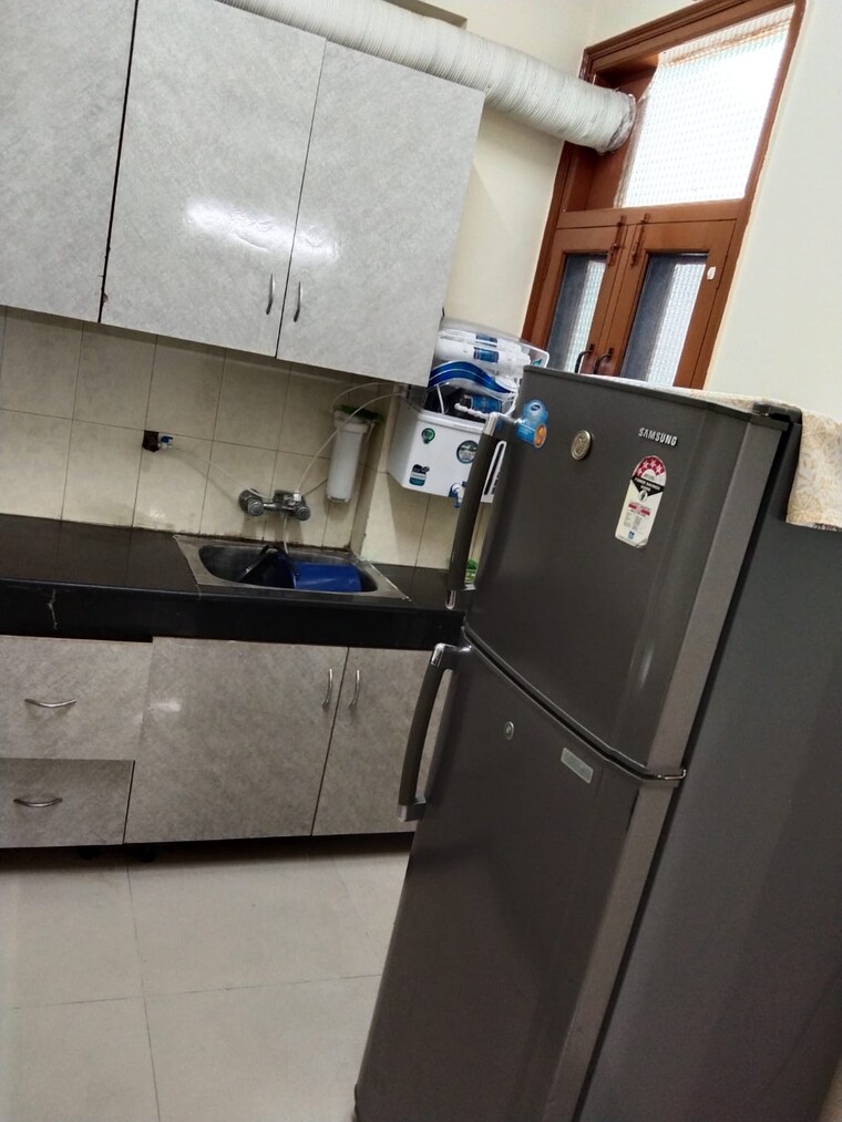 Kitchen, penta-homes 2 Bedroom 1300 Sq.Ft. Apartment In Vip Road Zirakpur 9465759