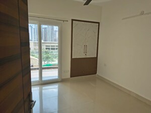 2 BHK Apartment For Sale in Jaypee Greens Kosmos, Sector 134