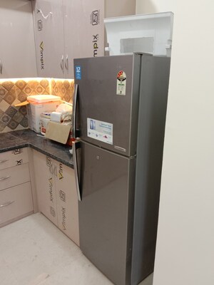 Furnished Amenities in 2 BHK Apartment at Signature Global Prime, Sector 63a – for Rent