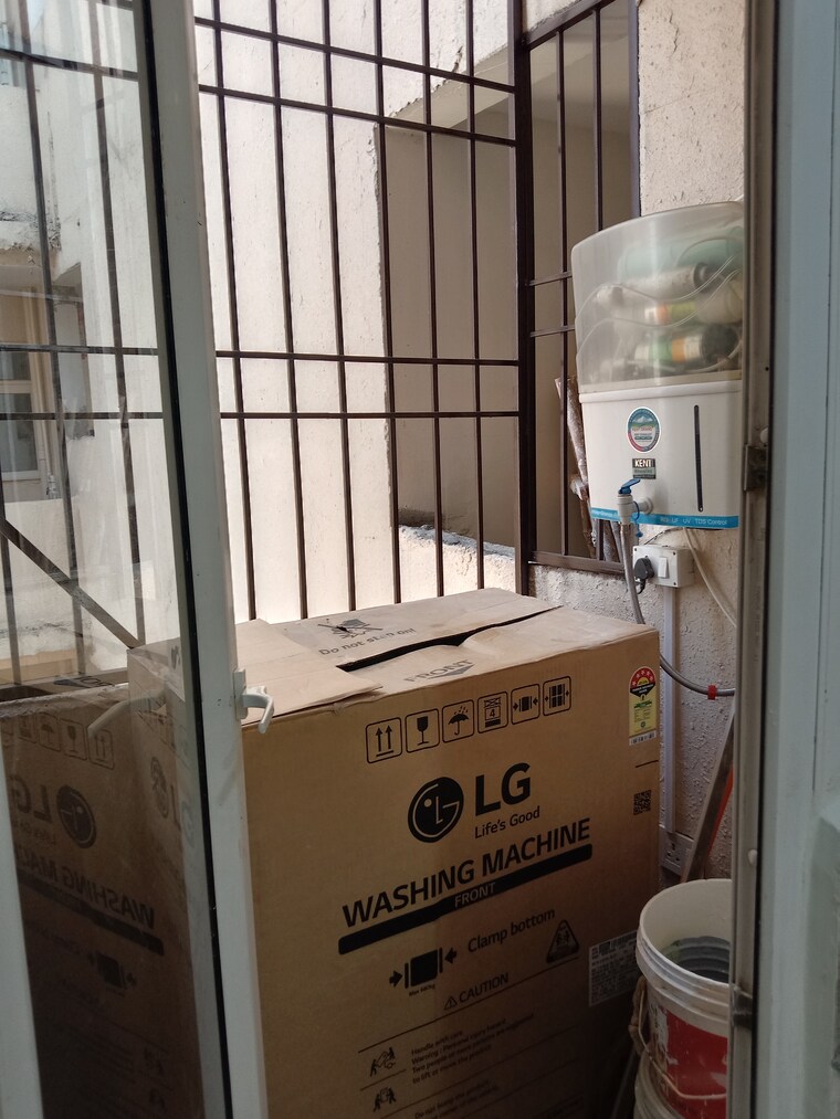 Kitchen, signature-global-prime 2 Bedroom 834 Sq.Ft. Apartment In Sector 63a Gurgaon 9465787