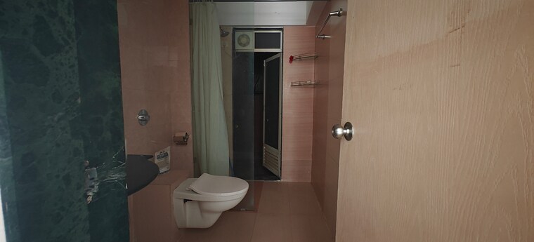 Bathroom, nahar-callalily-apartment 3 Bedroom 1830 Sq.Ft. Apartment In Chandivali Mumbai 9465795