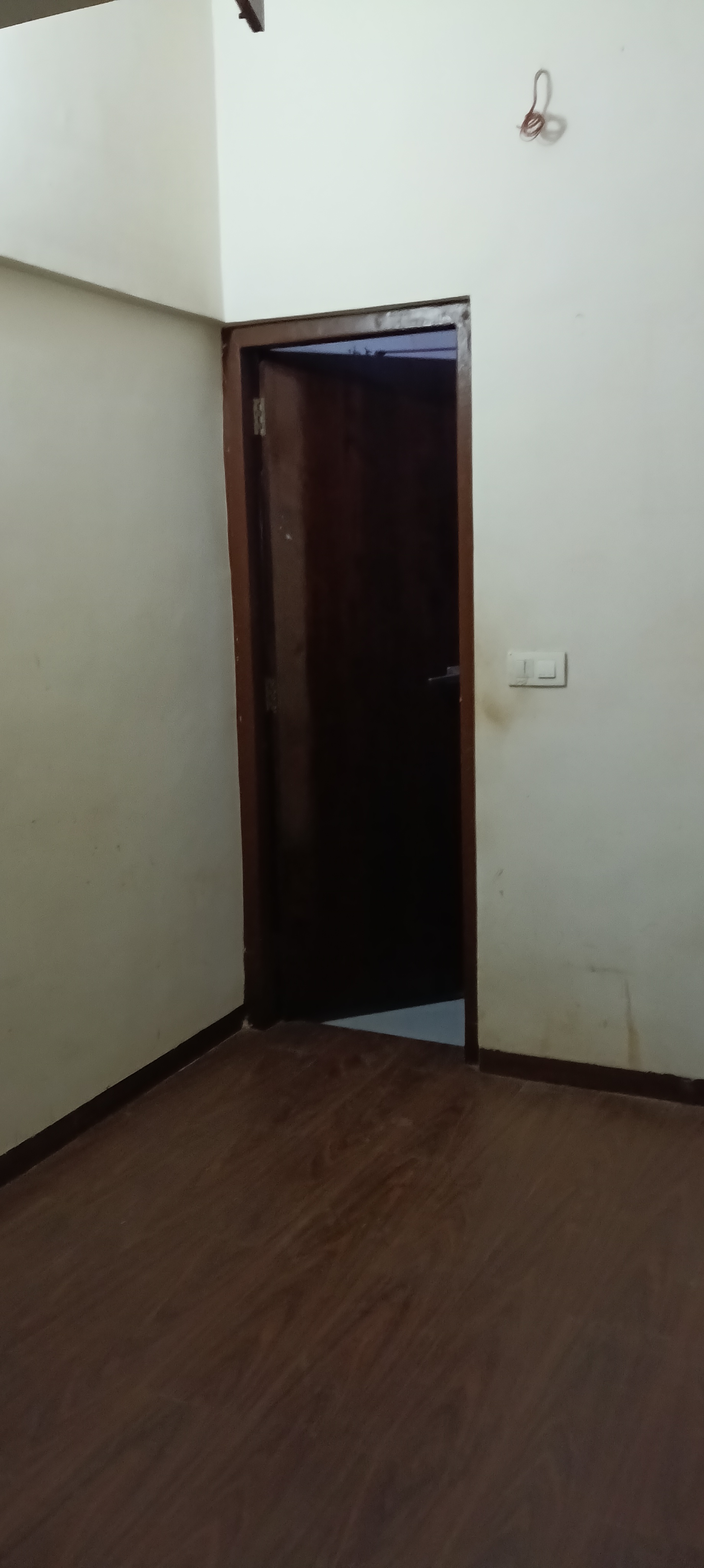 3.5 BHK Apartment For Rent in Tarapore Gardens