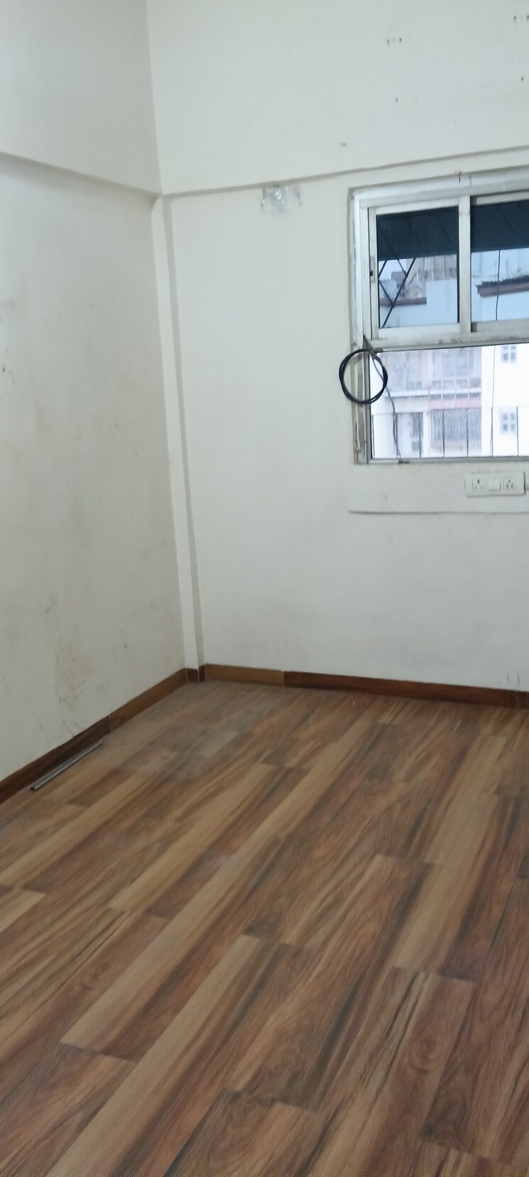 Room, tarapore-gardens 3.5 Bedroom 1850 Sq.Ft. Apartment In Andheri West Mumbai 9465803