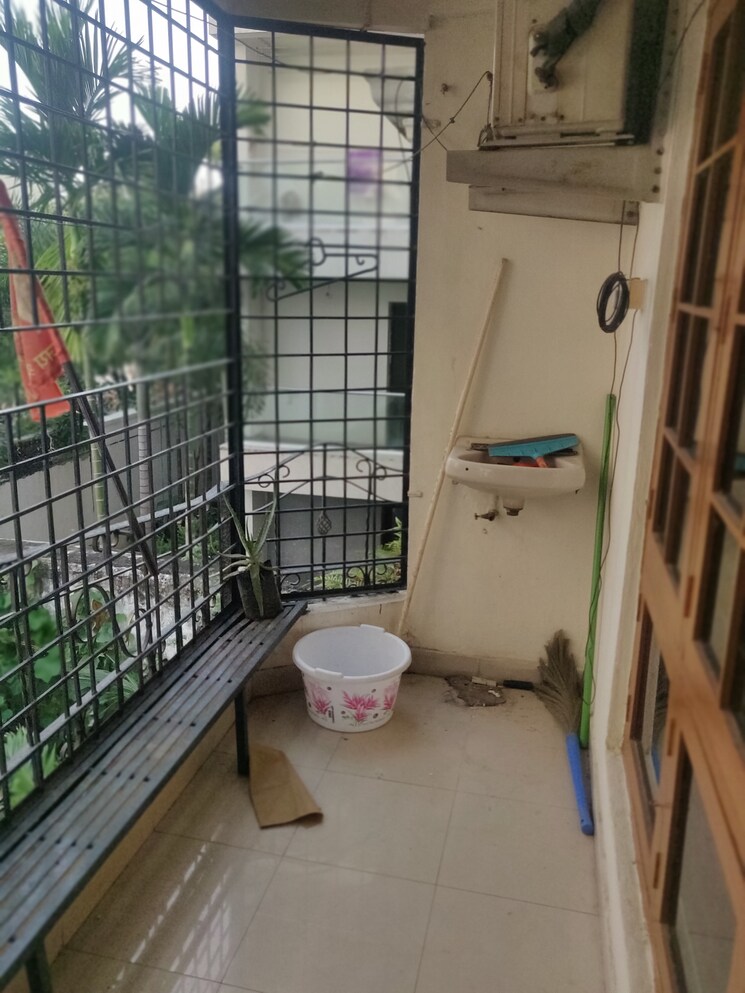 Balcony, lotus-villa-banjara-hills 2 Bedroom 1600 Sq.Ft. Apartment In Banjara Hills Hyderabad 9465814