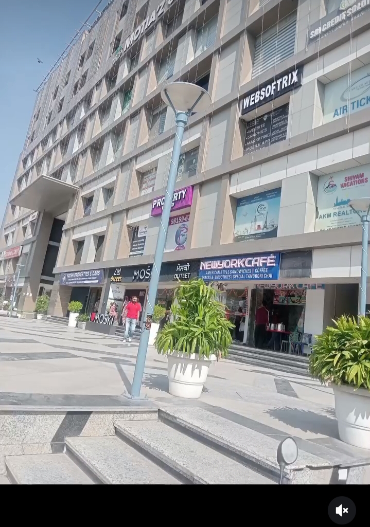 Retail Shop For Sale in Motia Citi Royal Business Park