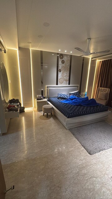 Living Room in 3 BHK Apartment at Unitech Horizon, Pi Greater Noida – for Sale