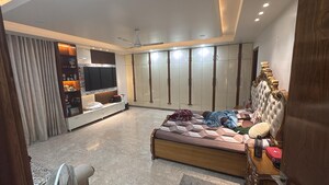 Bedroom in 3 BHK Apartment at Unitech Horizon, Pi Greater Noida – for Sale