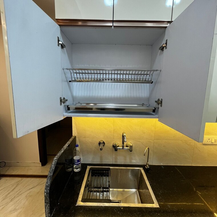 Kitchen, lajpat nagar i 1 Bedroom 500 Sq.Ft. Independent House In Lajpat Nagar I Delhi 9465872