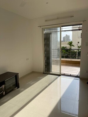 Room in 2 BHK Apartment at Dynasty, Wakad – for Sale