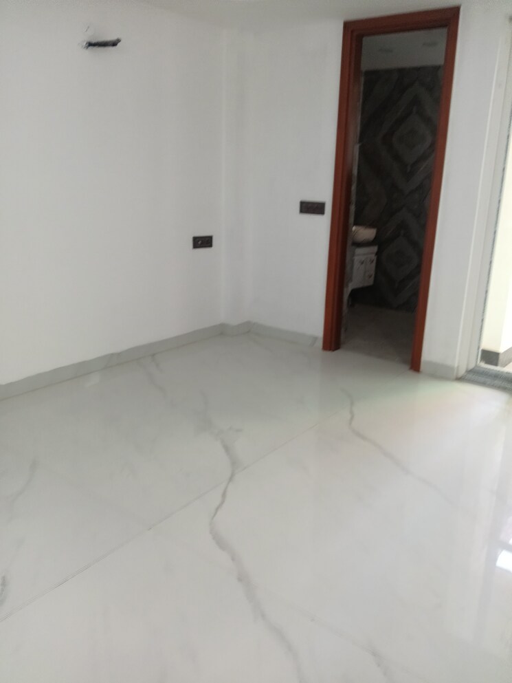 Room, sultanpur 4 Bedroom 1400 Sq.Ft. Builder Floor In Sultanpur Delhi 9465903