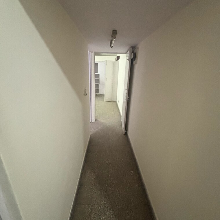 undefined, vikas puri 3 Bedroom 140 Sq.Yd. Apartment In Vikas Puri Delhi 9465931