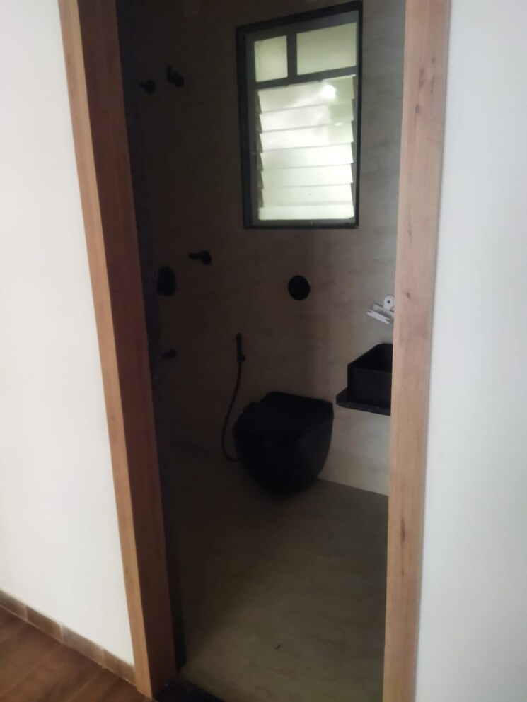 Bathroom, hari-om-puram 2 Bedroom 1000 Sq.Ft. Apartment In Aundh Pune 9465926