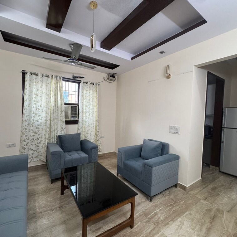 Team Area, lajpat nagar i 2 Bedroom 900 Sq.Ft. Builder Floor In Lajpat Nagar I Delhi 9465936
