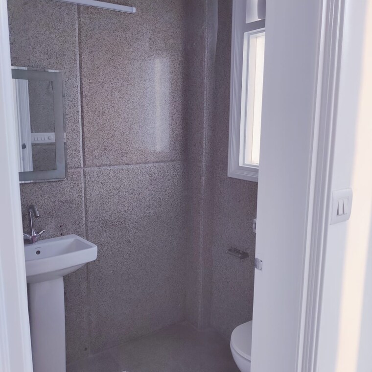 Bathroom, lajpat nagar i 2 Bedroom 900 Sq.Ft. Independent House In Lajpat Nagar I Delhi 9465965