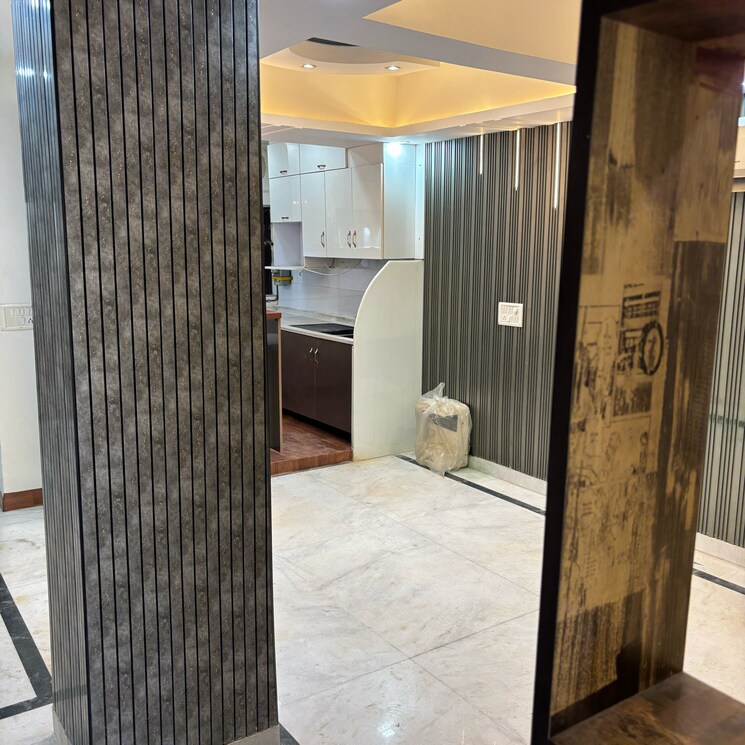 Living Room, vikas puri 3 Bedroom 1000 Sq.Ft. Apartment In Vikas Puri Delhi 9466000