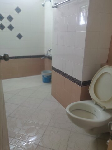 Bathroom in 3 BHK Apartment at City Center Banjara Hills, Banjara Hills – for Rent