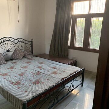 Bedroom in 2 BHK Independent House at Lajpat Nagar I – for Rent