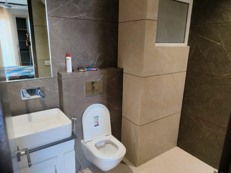 Bathroom, ms-hubtown 3 Bedroom 1800 Sq.Ft. Apartment In Ghazipur Zirakpur 9466010