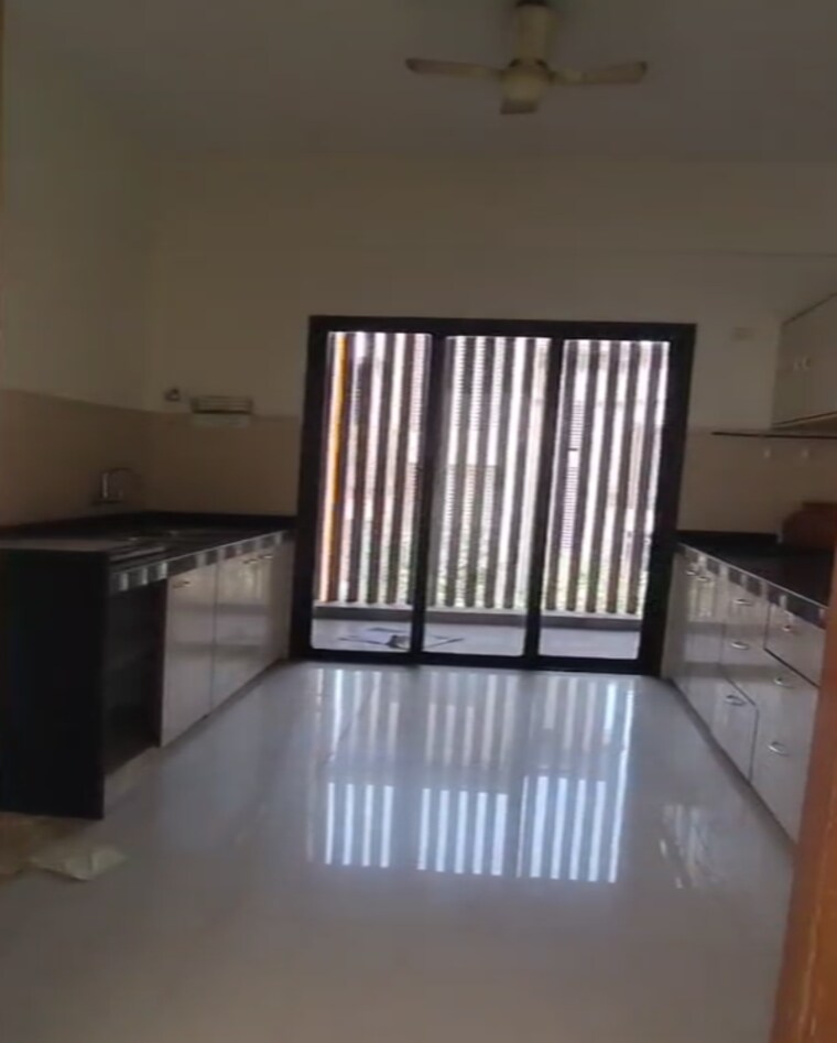 Kitchen, lucky-house 2 Bedroom 1027 Sq.Ft. Apartment In Chembur Mumbai 9466012