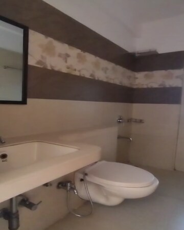 Bathroom in 2 BHK Apartment at Lucky House, Chembur – for Sale