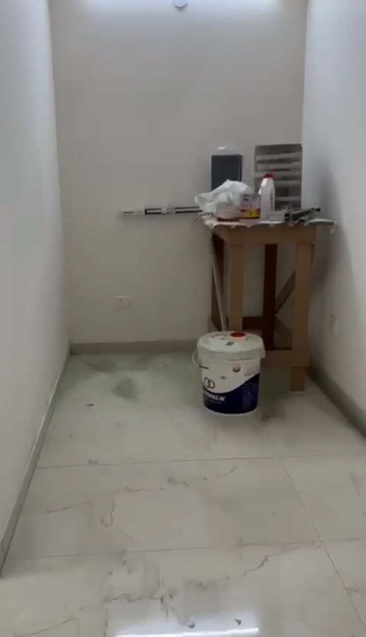 Bathroom, smart-world-gems 3.5 Bedroom 1475 Sq.Ft. Apartment In Sector 89 Gurgaon 9466040