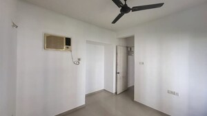 Room in 1 BHK Apartment at Lodha Casa Bella Gold, Dombivli East – for Rent