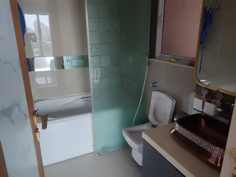 Bathroom, sabari-palm-view 3 Bedroom 1430 Sq.Ft. Apartment In Chembur Mumbai 9466052