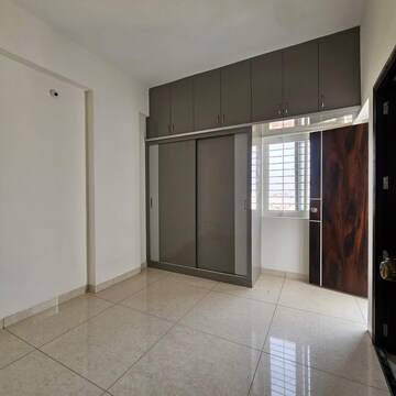 Room in 1 BHK Builder Floor at Hsr Layout – for Rent