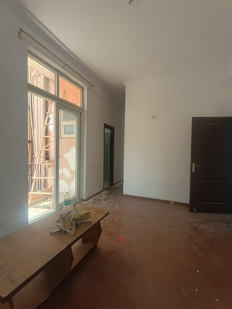 Room, amrapali-leisure-valley 3 Bedroom 1825 Sq.Ft. Villa In Tech Zone 4 Greater Noida Greater Noida 9466127