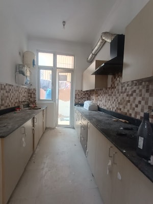 Kitchen in 3 BHK Villa at Amrapali Leisure Valley, Tech Zone 4 Greater Noida – for Rent