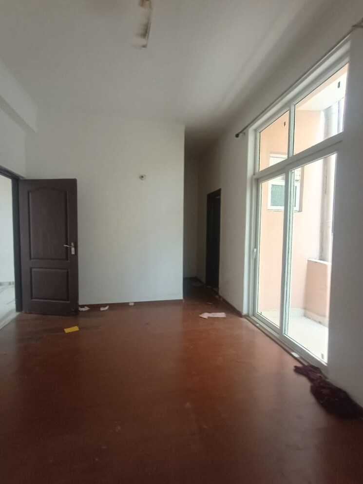 Room, amrapali-leisure-valley 3 Bedroom 1825 Sq.Ft. Villa In Tech Zone 4 Greater Noida Greater Noida 9466127