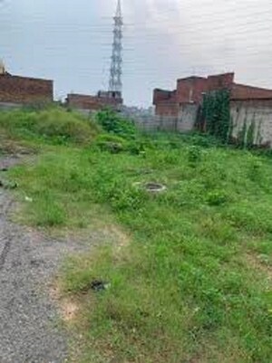  Plot For Sale in Sector 57