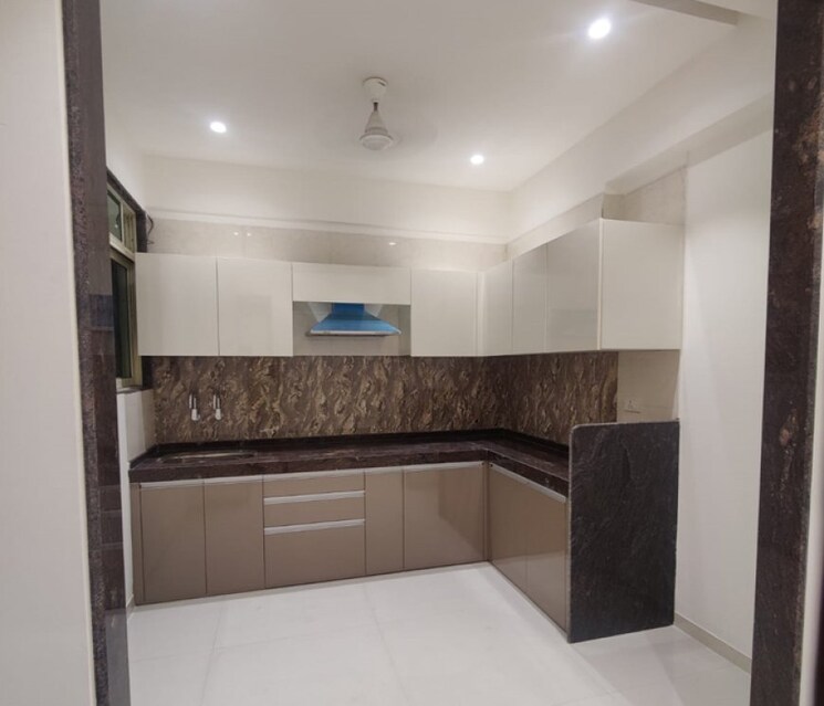 Kitchen, rajpur khurd extension 3 Bedroom 1215 Sq.Ft. Builder Floor In Rajpur Khurd Extension Delhi 9466088