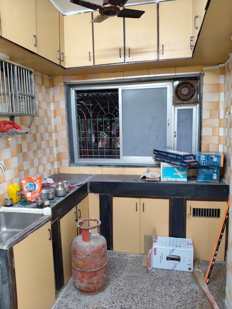 Kitchen, shree-thane-darshan-chs 1 Bedroom 450 Sq.Ft. Apartment In Panch Pakhadi Thane 9466139